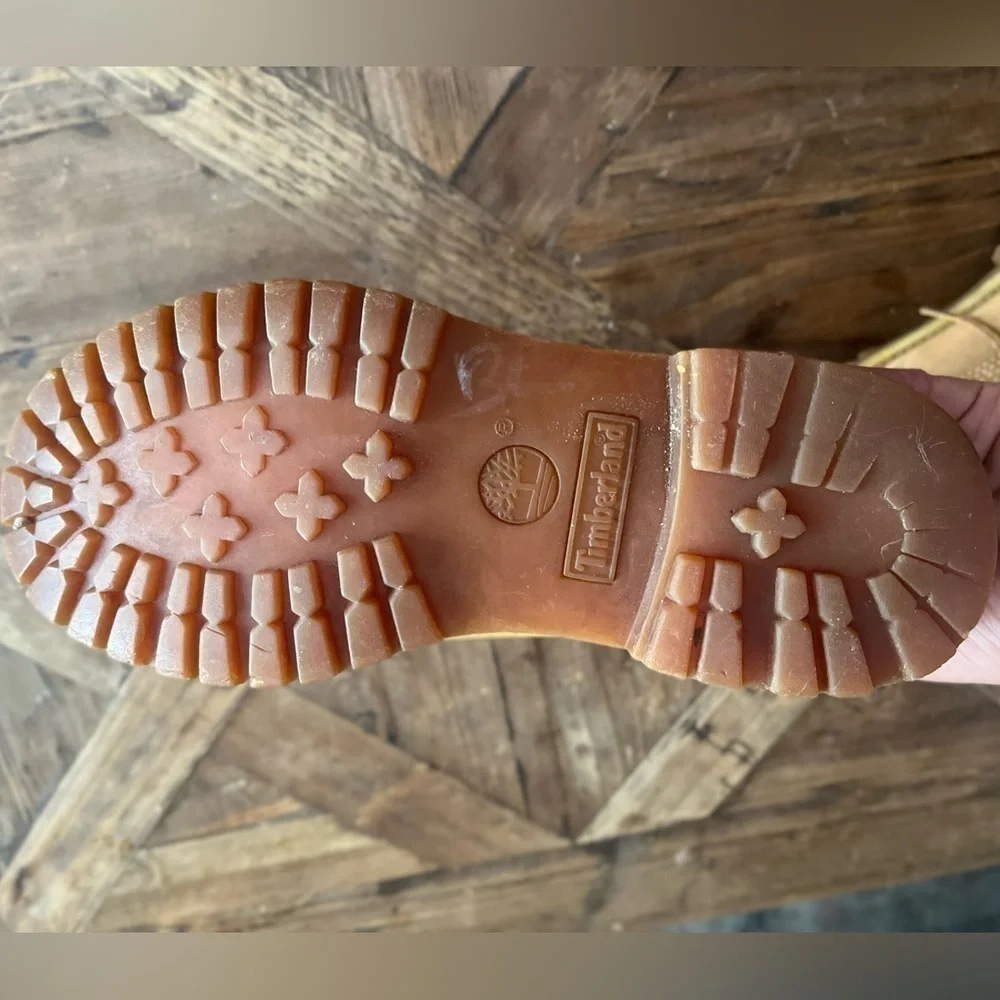 Womens Timberland Boots - Picture 7 of 11